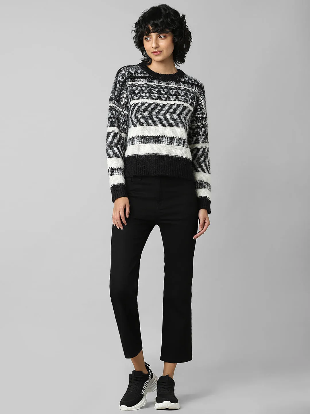 Black Jacquard Printed Pullover