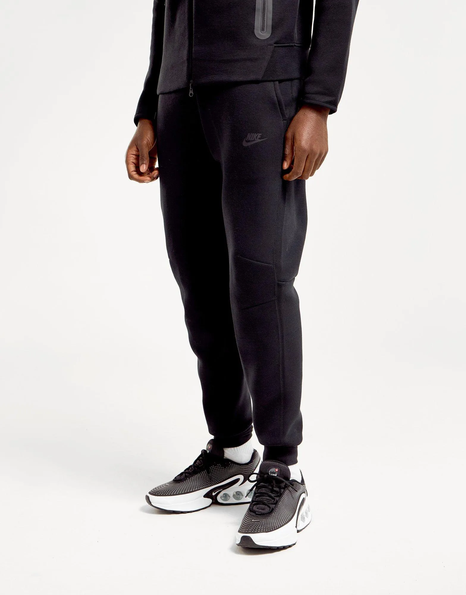 Black Nike Tech Fleece Joggers - JD Sports 