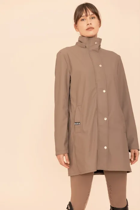 Dada Sport Kino - Raincoat