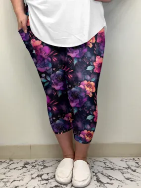 Dark Floral Capri w/ Pockets