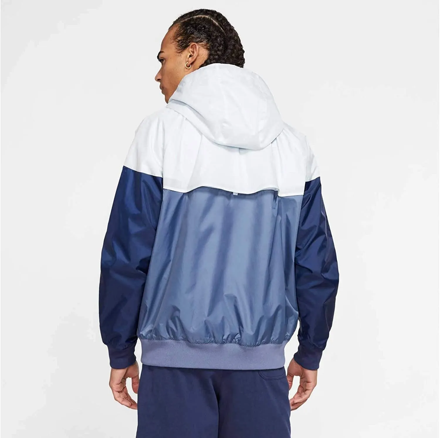 Nike Men's Sportswear Windrunner Hooded Windbreaker AR2191