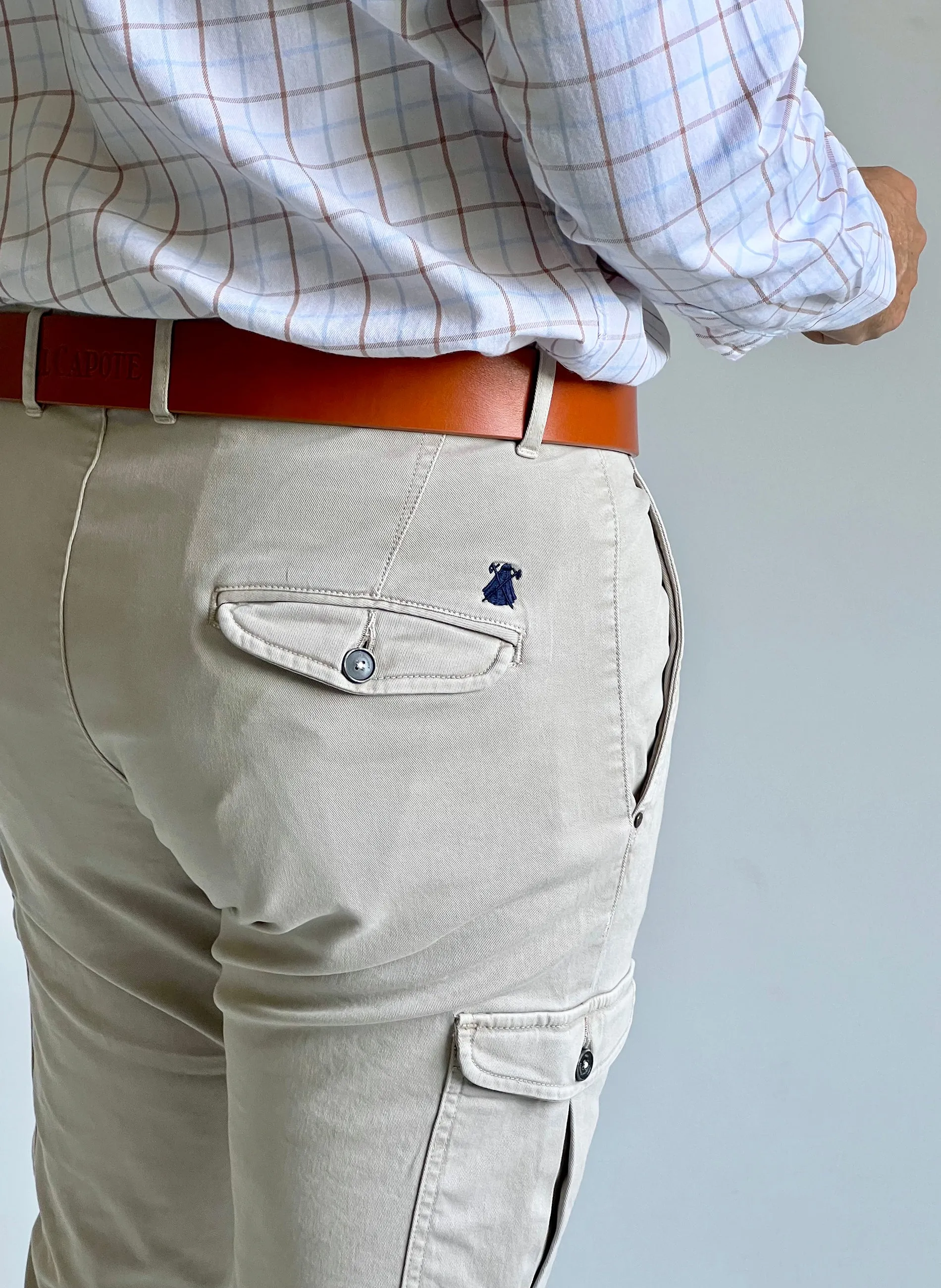 Pantalón Cargo Beige Hombre