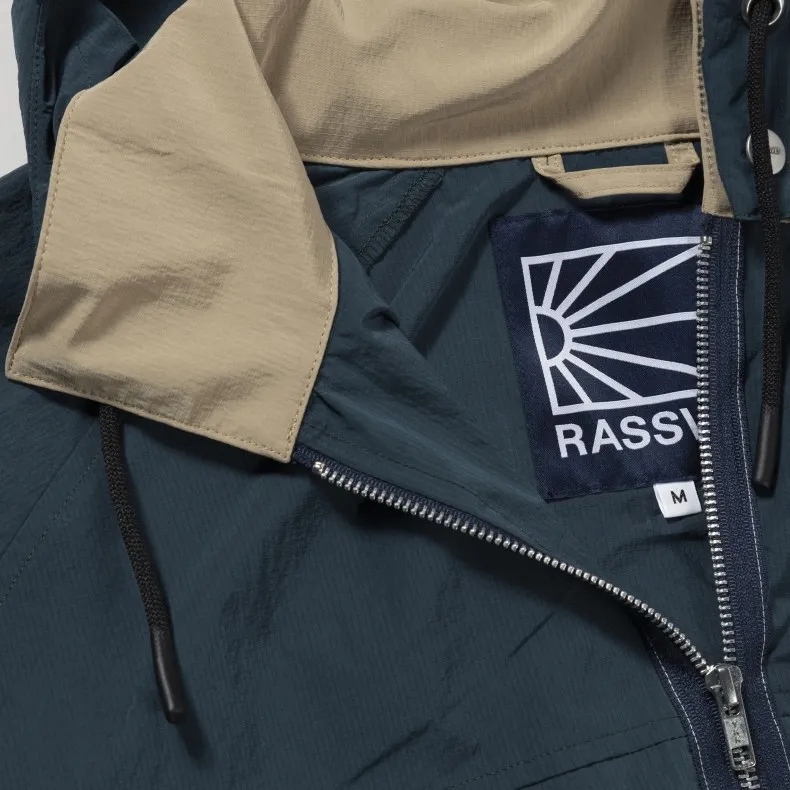 Rassvet Racer Windbreaker (Green)