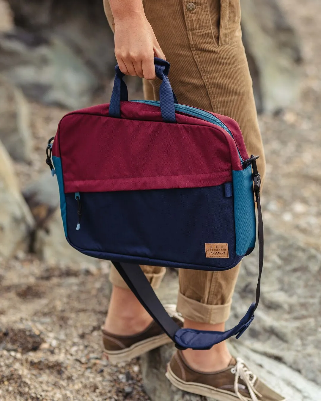 Recycled Messenger Bag - Navy/Burgundy