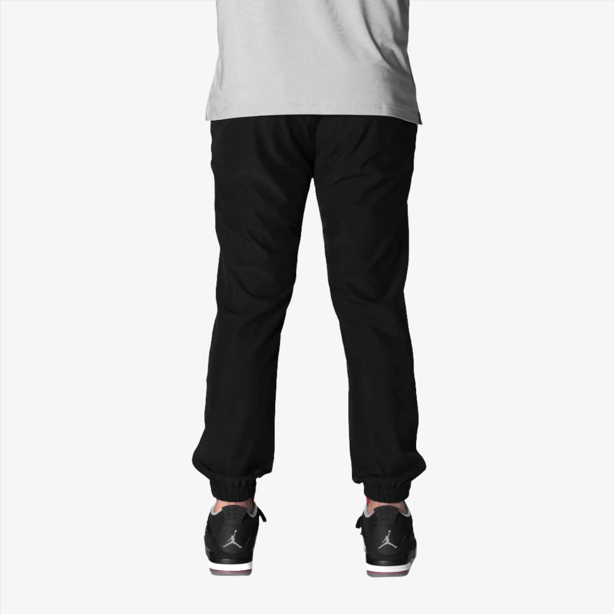 Soft Feel Golf Joggers in Black